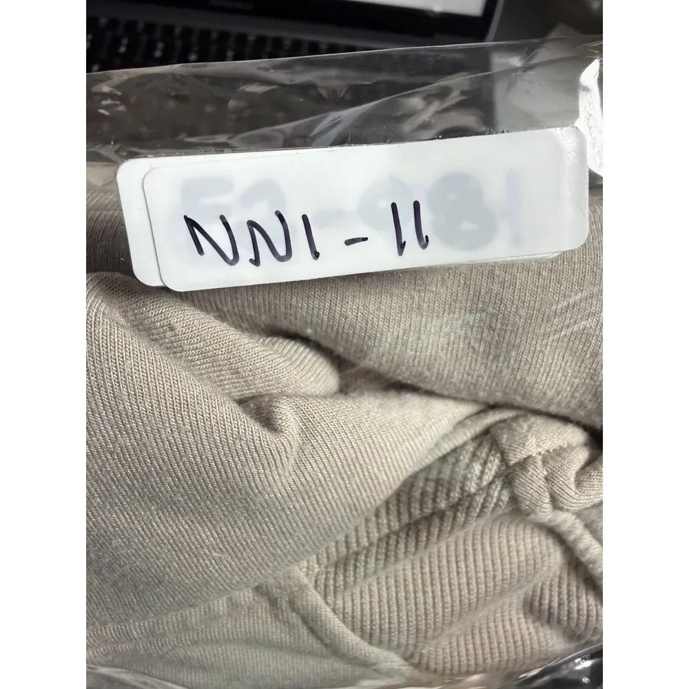 Danskin. Mixed Rib Pull Over Jacket. Size XL - Picture 7 of 7